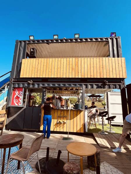 Vente container aménagé en container Container restaurant aux normes à Rennes 35