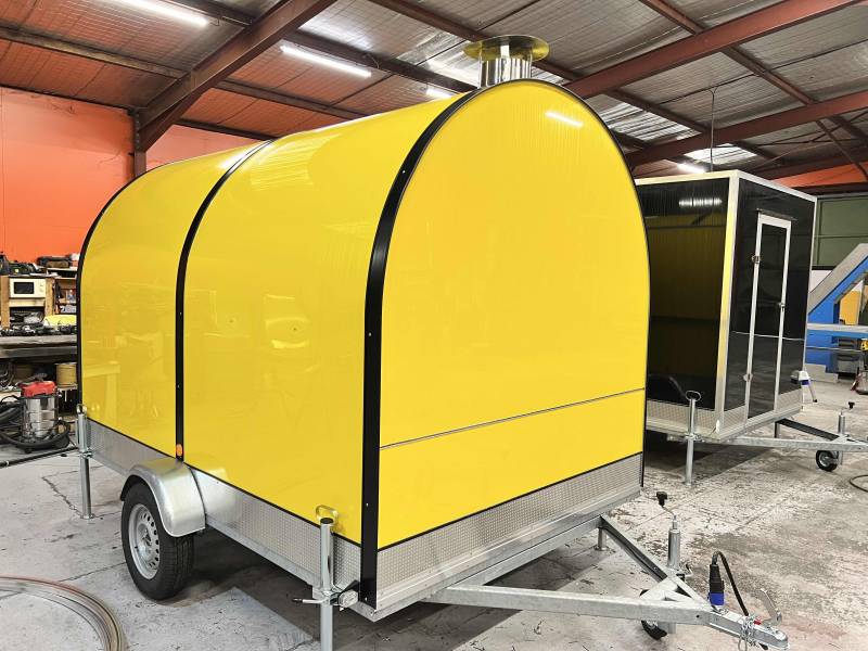 acheter foodtruck sur-mesure avec équipement snack aux normes à Marseille 13