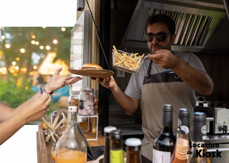 location longue durée de kiosque snack aménagé sur-mesure en France