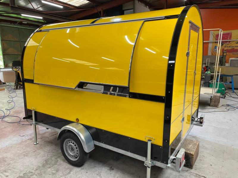 Informations et prix sur la location de remorque Foodtruck avec aménagement en France