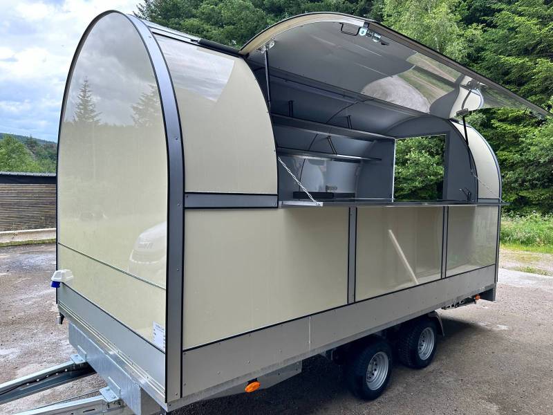 Tarif remorque food truck clé en main, location longue durée ou courte, devis sur demande, normes HACCP à Dijon 21000