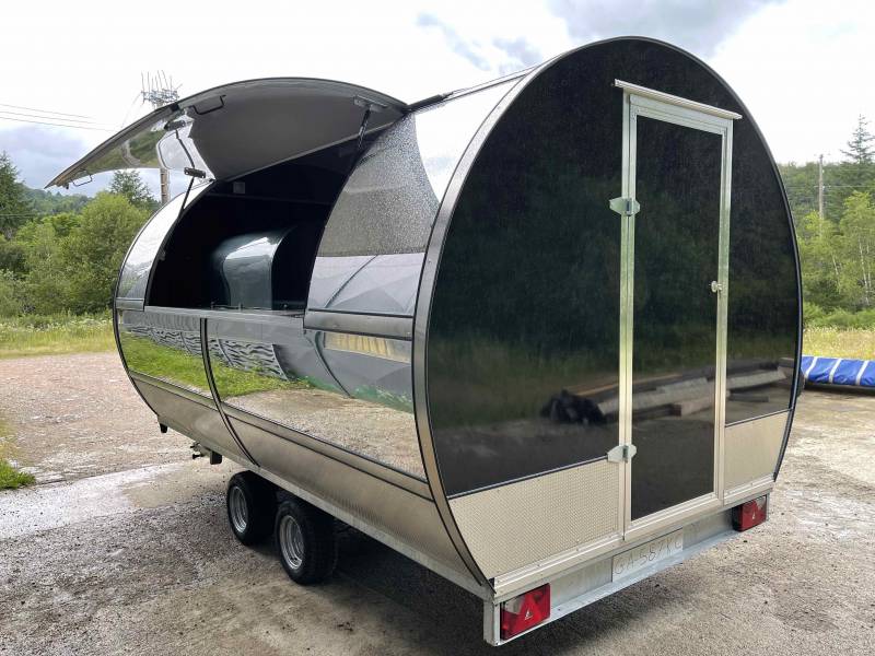 usine de fabrication de remorque air stream tout équipées à Saint-Etienne 42