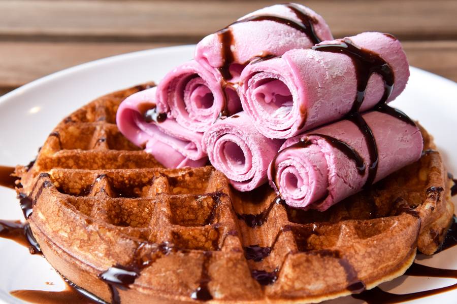Information sur la méthode et recette glace thailandaise roll à Nantes 44