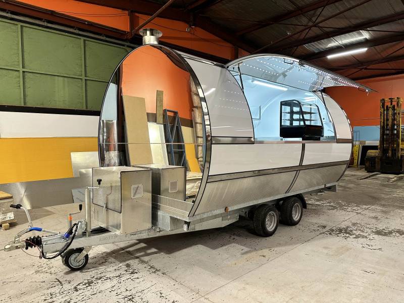 achat remorque airstream tout équipé pour la restauration dans l’Essonne 91